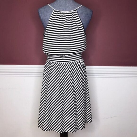Elle b&w striped black and white midi dress size M cute tie bow keyhole - Picture 3 of 5